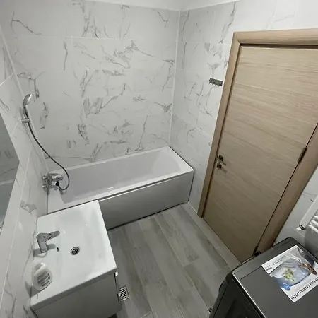 Holiday Apartment Nord 10 By Alezzi 아파트